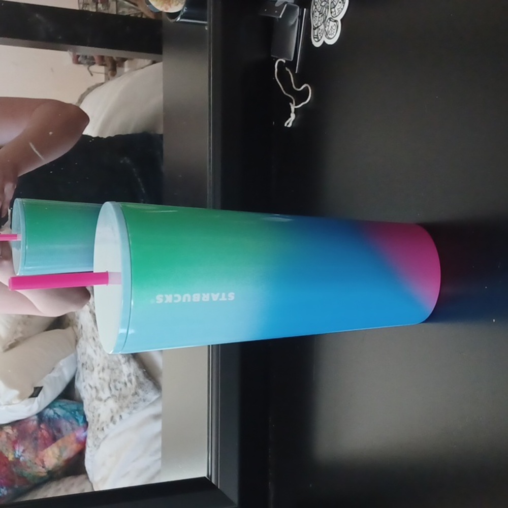 NWT Starbucks Ombre Cup